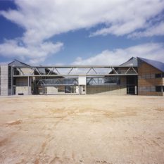 滋賀住宅施工事例｜滋賀県立大学　工学部