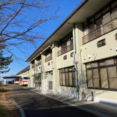 滋賀住宅施工事例｜甲良養護学校管理・教室棟外壁その他長寿命化工事